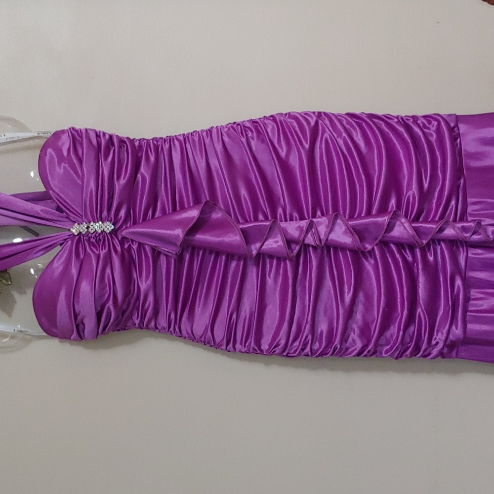 Prom Dress - Picture 3 of 4